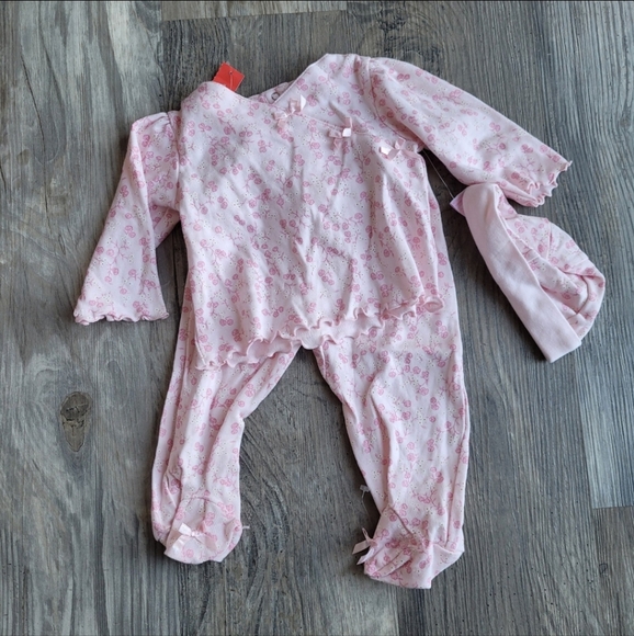 Flower Baby Set - Picture 1 of 3